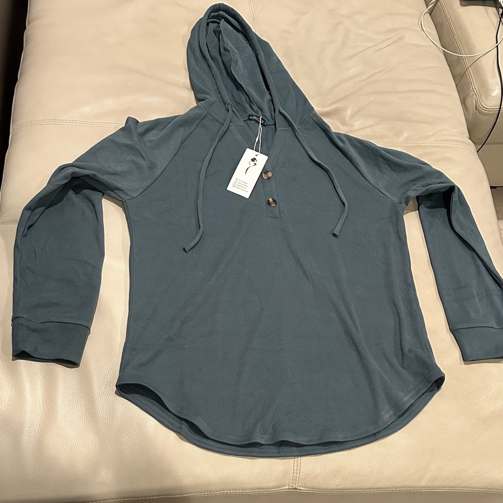 Casual Teal Hoodie with Button Accents